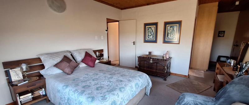 6 Bedroom Property for Sale in Groot Brakrivier Central Western Cape